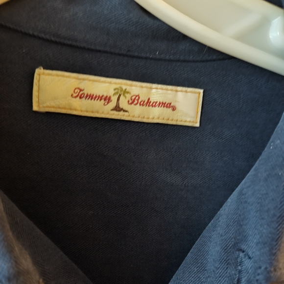 Tommy Bahama men's long sleeve 100 💯 percent silk like new XL navy Blue - Picture 2 of 4